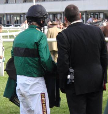 Aintree 09 April 2011 j r.jpg