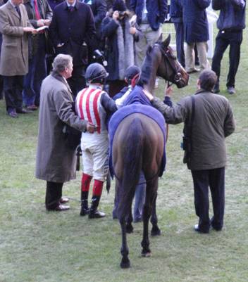 Ascot 17 Jan red14.jpg