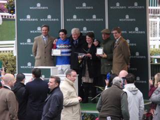 z4 Race 7 winner Portrush Ted connections.jpg