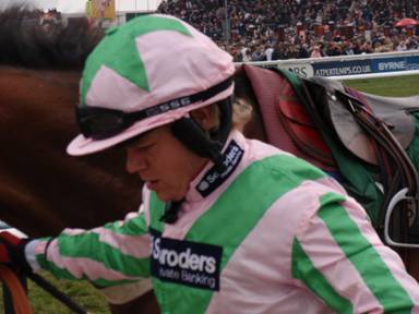 Cheltenham Day 3 b r.jpg