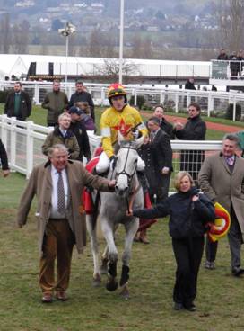 cheltenham 29 Jan 2011 q r.jpg