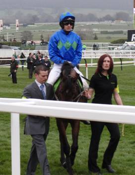 race 4 hurricane fly r.jpg