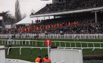 Race 5 a heading to the start.jpg