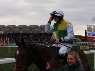 Race 5 f r.jpg