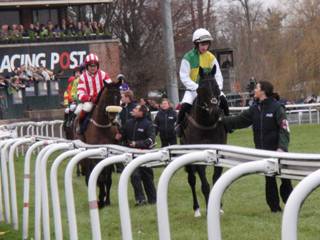 King George VI Chase 1 r.jpg