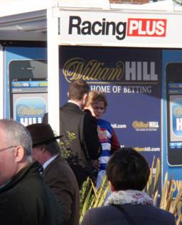 Race 4 l r.jpg