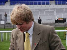 Kempton Park 01 Nov Choc 9 r.jpg