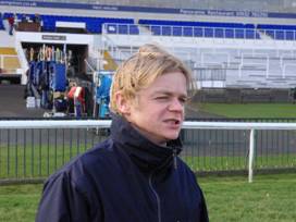 Kempton 11 Feb 2011 Q & A 6 r.jpg