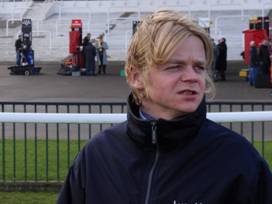 Kempton 11 Feb 2011 Q & A 16 r.jpg
