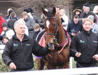 Kempton 27 Dec 09 g red.jpg