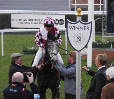 Newbury 26 03 2011 r r.jpg