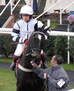 Newbury 27 March 2010 l r.jpg
