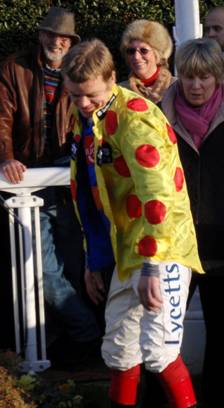 Sandown 06 Dec 08 10 red.jpg