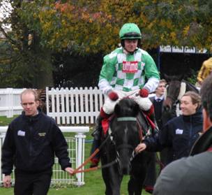 Sandown Park R6 c r.jpg