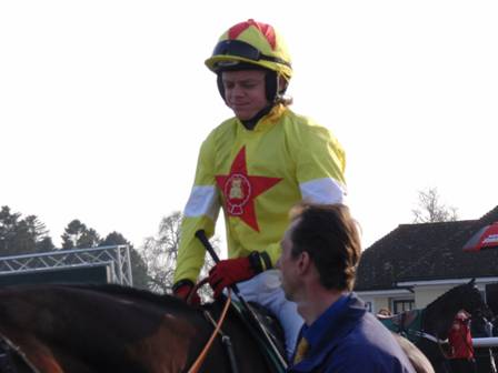 Towcester 28 March 2011 1000 z9c r.jpg